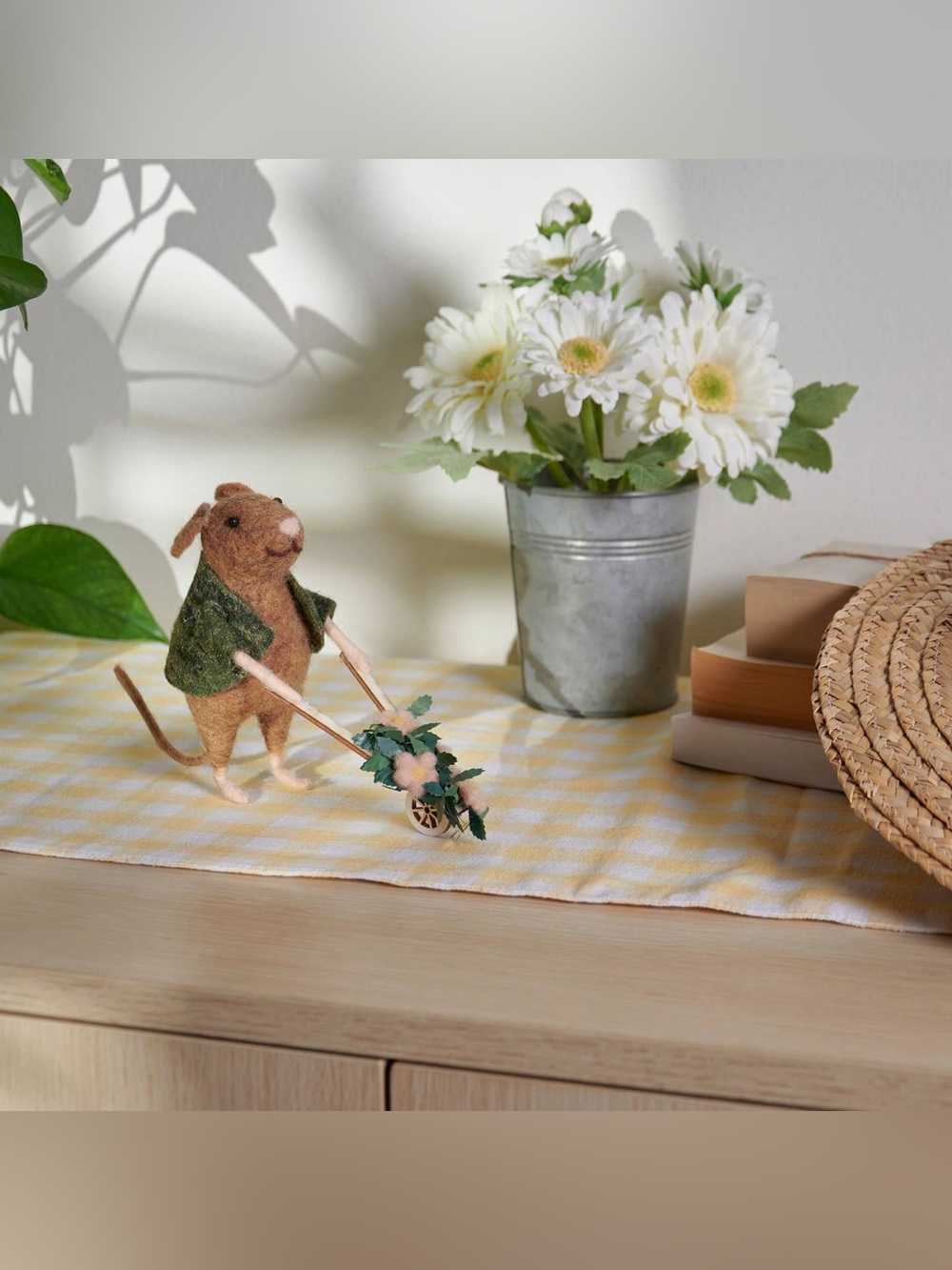 Gardening Mouse Critter Primitives by Kathy